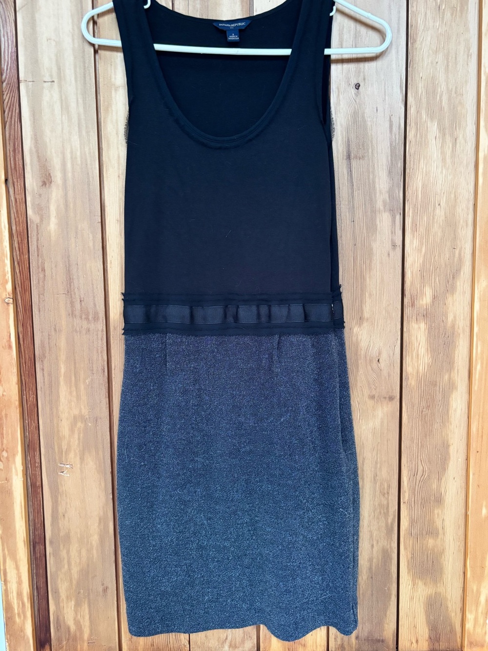 Banana Republic Black and Charcoal Sleeveless Scoop Neck Mini Dress